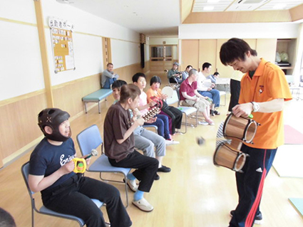 養楽福祉会の作業風景1